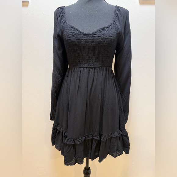 Altar’d state black mini dress - Picture 4 of 4